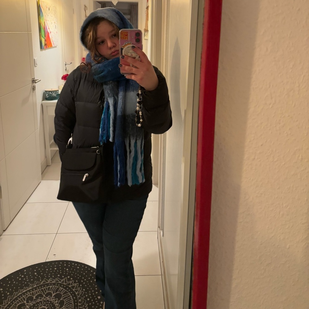 Meet your Posher, Delaney